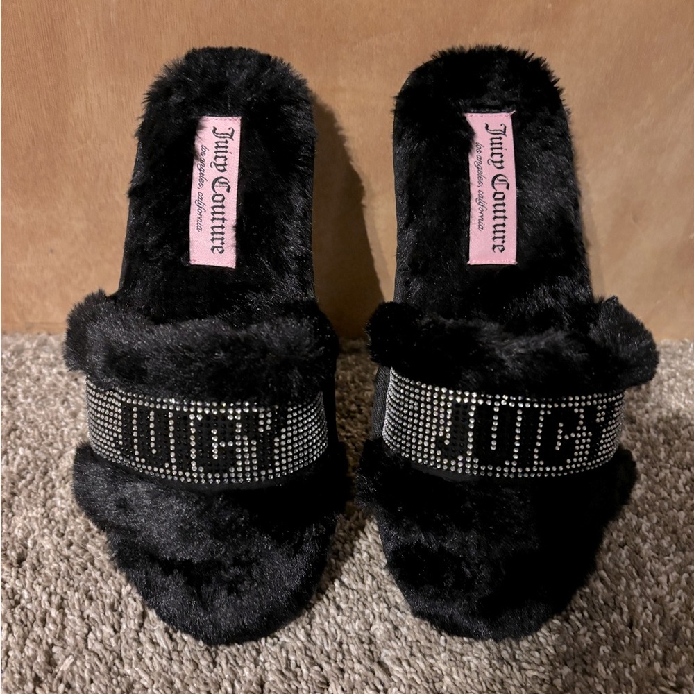 Juicy Couture Black Faux Fur Open Toe Bling Slippers